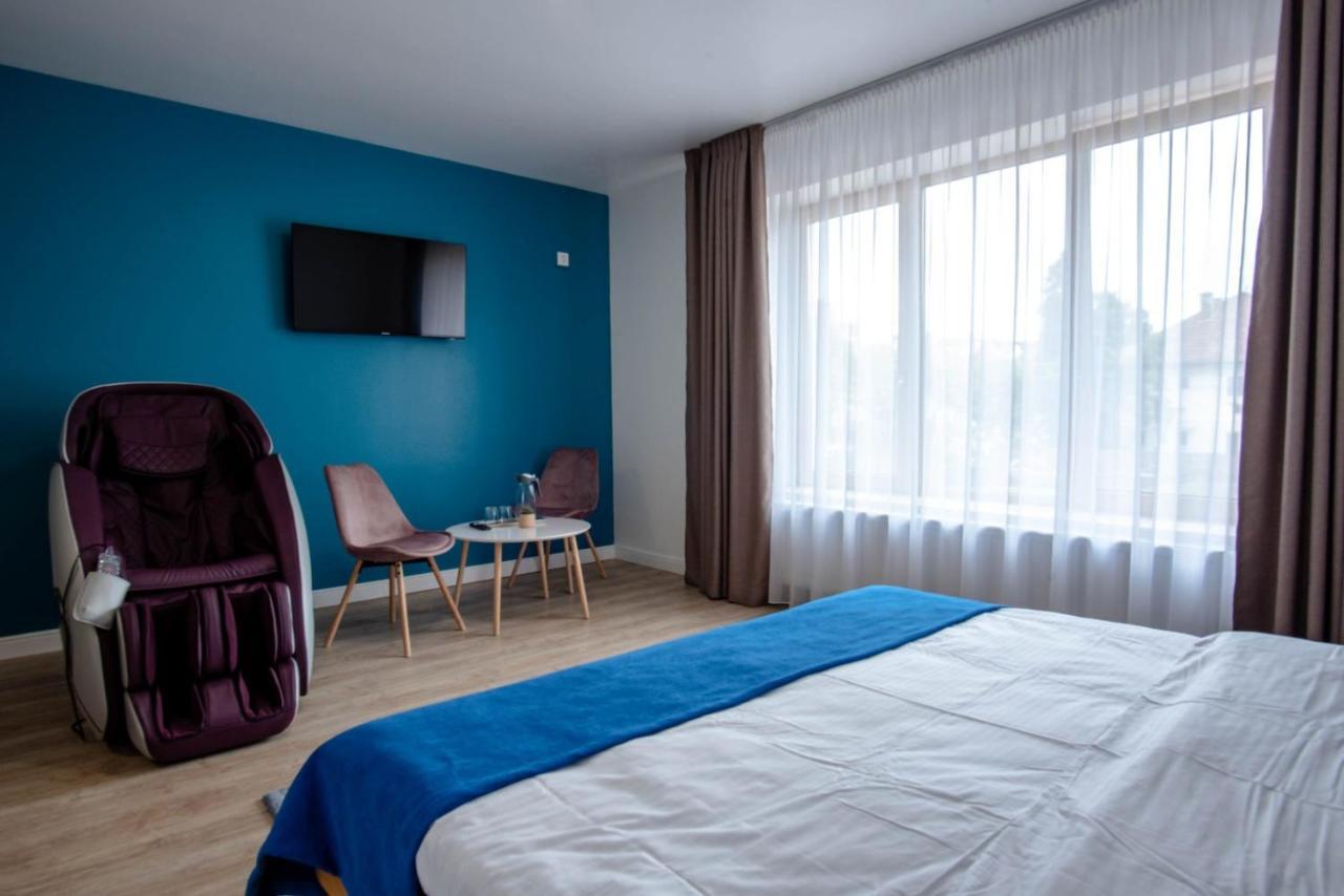 English House Бистриця Екстер'єр фото