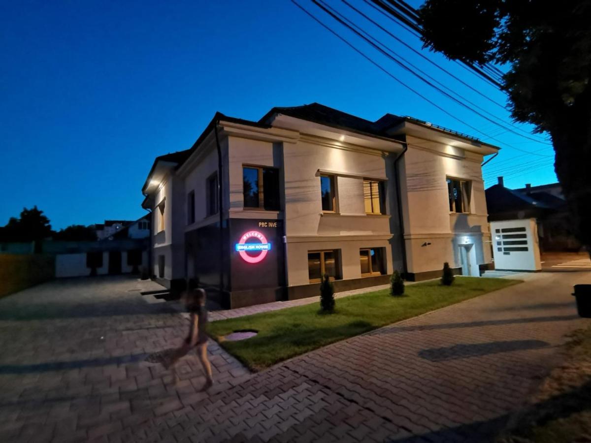 English House Бистриця Екстер'єр фото
